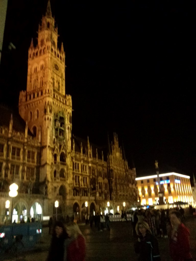 Feuerwehr Laas besucht München