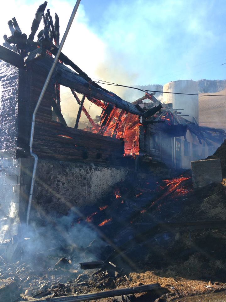 Bauernhofbrand in Untertilliach